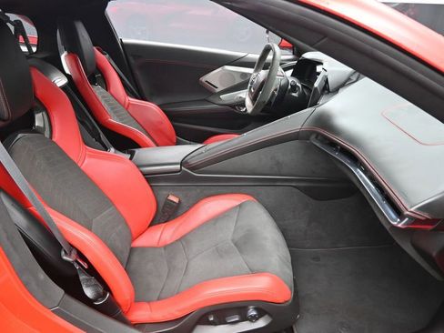 Used 2020 Chevrolet Corvette Stingray Premium Cpe w/ 3LT Preferred Equipment Group RWD image 27