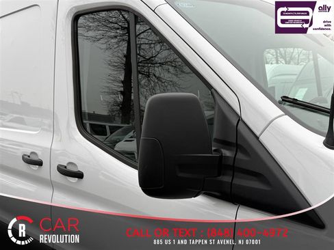 Used 2024 Ford Transit 250 148 High Roof AWD image 31