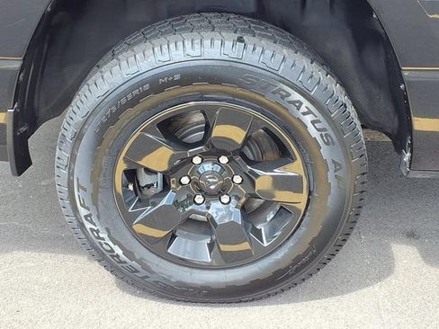 Used 2019 RAM 1500 Big Horn AWD/4WD image 26