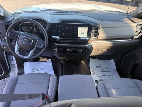Used 2025 GMC Sierra 2500 SLE w/ SLE Value Package; AWD/4WD image 26