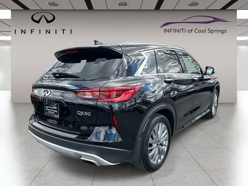 Certified 2025 INFINITI QX50 Luxe image 7