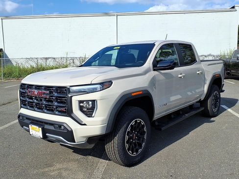 New 2026 GMC Canyon AT4 w/ Technology Plus Package AWD/4WD image 3