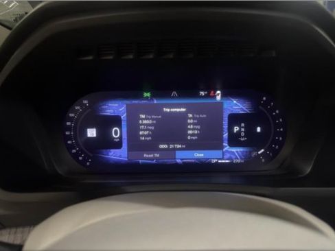 Certified 2023 Volvo XC90 B6 Plus w/ Protection Package Premier AWD/4WD image 7