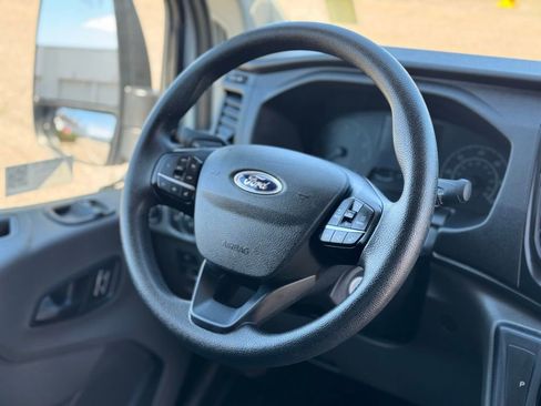 Used 2024 Ford Transit 250 Low Roof AWD w/ Exterior Upgrade Package image 14