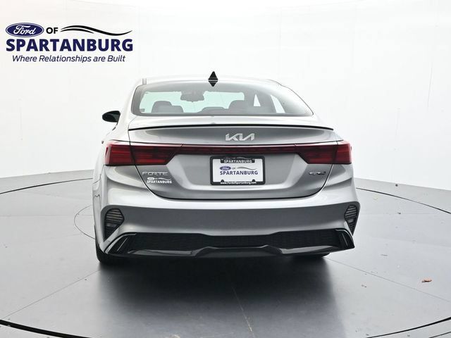 Used 2023 Kia Forte GT-Line w/ GT-Line Technology Package FWD image 6