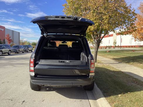 Used 2016 Land Rover Range Rover Supercharged image 10