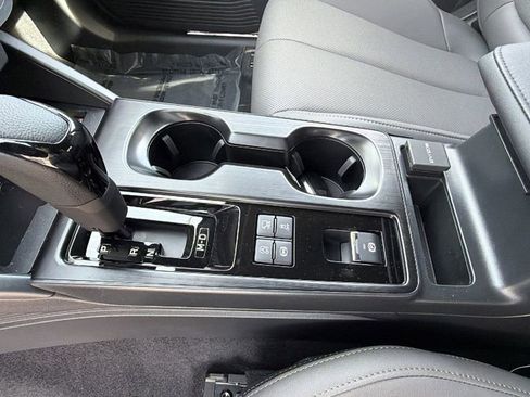 New 2026 Subaru Outback Limited XT AWD/4WD image 13
