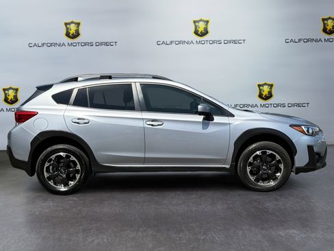 Used 2021 Subaru Crosstrek 2.0i Premium w/ Moonroof Package image 6