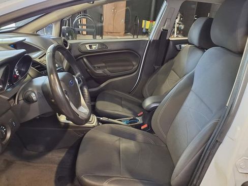 Used 2015 Ford Fiesta SE FWD image 18