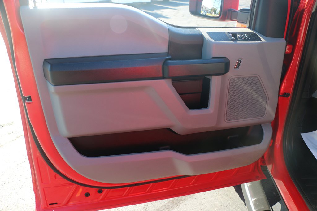 Used 2020 Ford F350 XL w/ Power Equipment Group AWD/4WD image 29