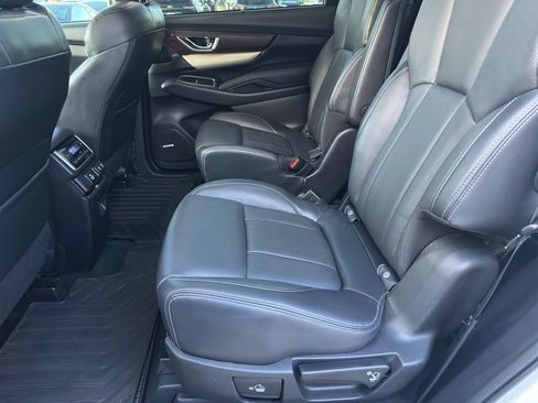 Used 2021 Subaru Ascent Touring w/ Popular Package #2A image 10