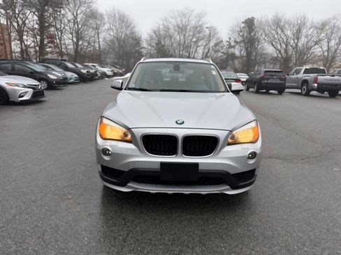 Used 2015 BMW X1 xDrive28i image 2