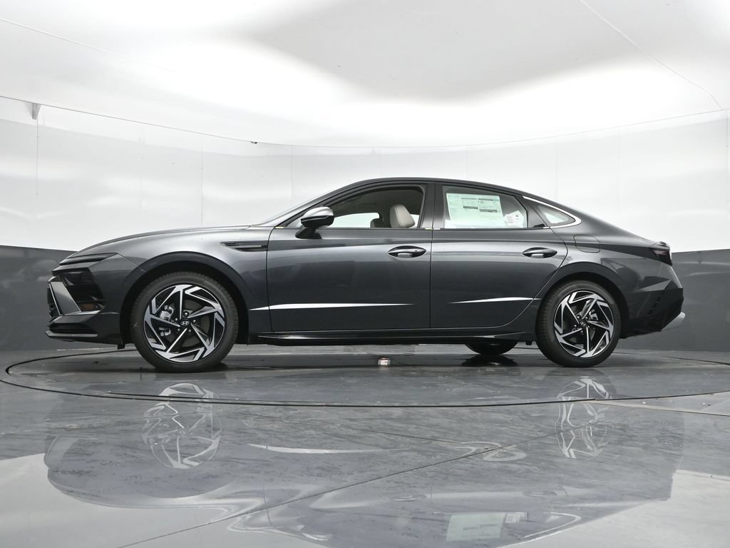 New 2026 Hyundai Sonata SEL FWD image 50