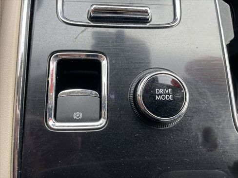 Used 2023 Lincoln Aviator Standard image 28