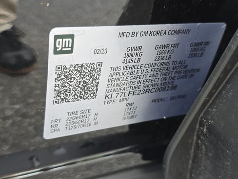 Used 2024 Chevrolet Trax LS FWD image 36