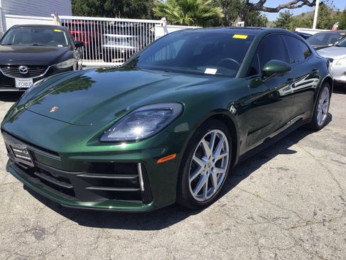 Used 2026 Porsche Panamera RWD image 2