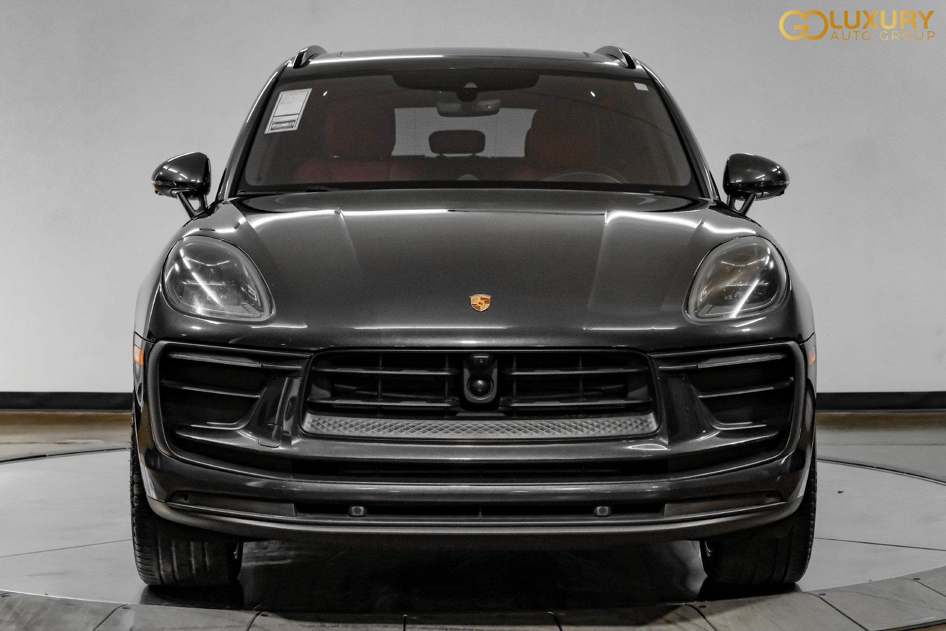 Used 2024 Porsche Macan AWD/4WD image 7