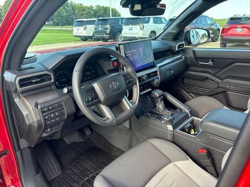 Used 2024 Toyota Tacoma TRD Off-Road w/ TRD Off Road Upgrade Package AWD/4WD image 14