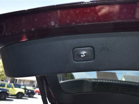 Used 2022 Ford Edge SEL w/ Convenience Package AWD/4WD image 26