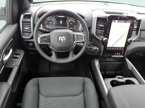 New 2026 RAM 1500 Big Horn AWD/4WD image 13