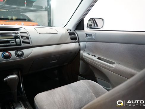 Used 2003 Toyota Camry LE image 19