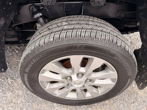 Used 2012 Toyota Tundra Limited w/ Platinum Pkg AWD/4WD image 13