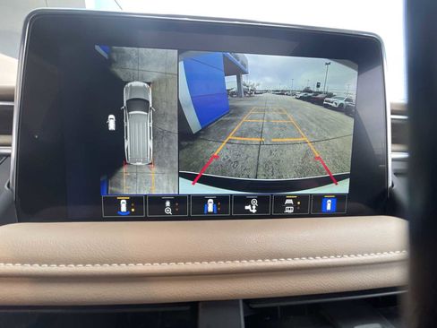 Used 2024 Chevrolet Suburban Premier w/ Premium Package 2 image 14