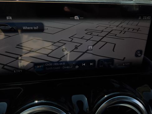 New 2026 Mercedes-Benz GLB 35 AMG 4MATIC image 20