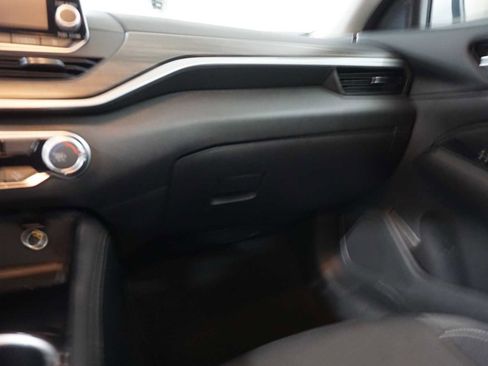 Used 2023 Nissan Altima 2.5 SV image 19