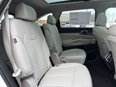 New 2026 Kia Sorento EX image 15
