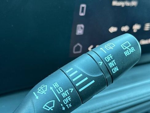 Used 2025 Buick Encore GX Preferred image 39