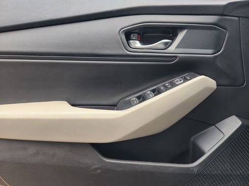 Certified 2023 Honda Accord EX image 22