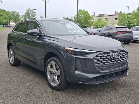 New 2025 Audi Q5 Premium Plus image 10