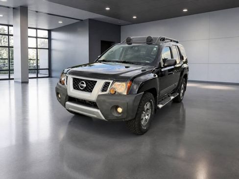 Used 2011 Nissan Xterra PRO-4X w/ Pro-4x Leather Pkg AWD/4WD image 2