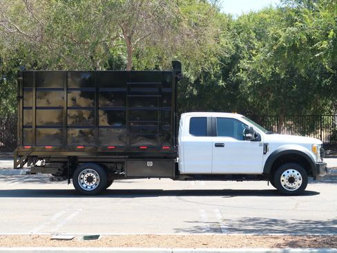 Used 2017 Ford F550 2WD SuperCab Super Duty image 22