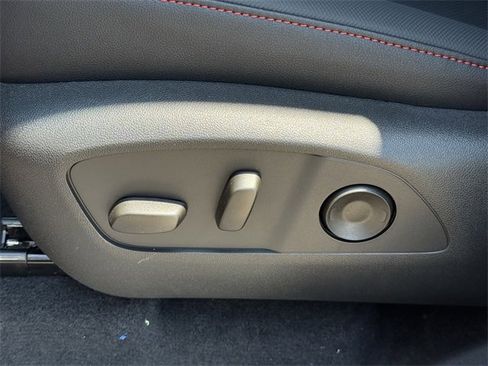 New 2026 Chevrolet Traverse Z71 w/ Enhanced Driving Package image 25