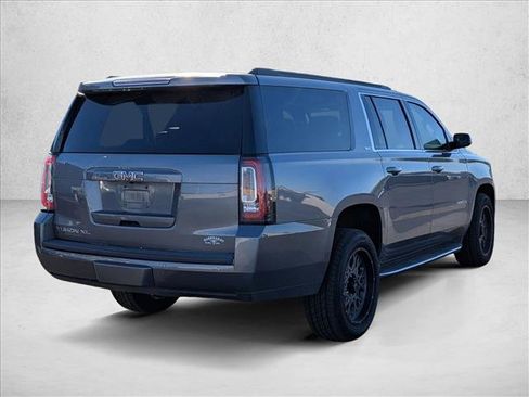 Used 2018 GMC Yukon XL SLT w/ Open Road Package image 5