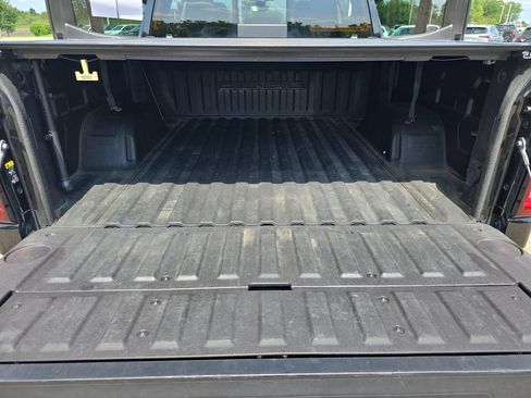 Certified 2020 GMC Sierra 1500 Denali w/ Denali Ultimate Package AWD/4WD image 12