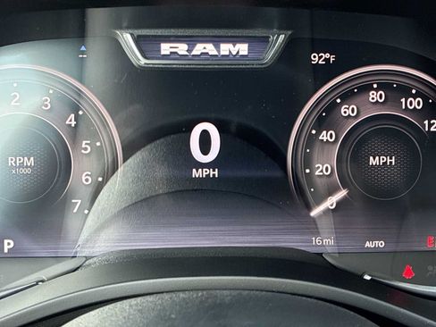 New 2026 RAM 1500 Big Horn AWD/4WD image 10