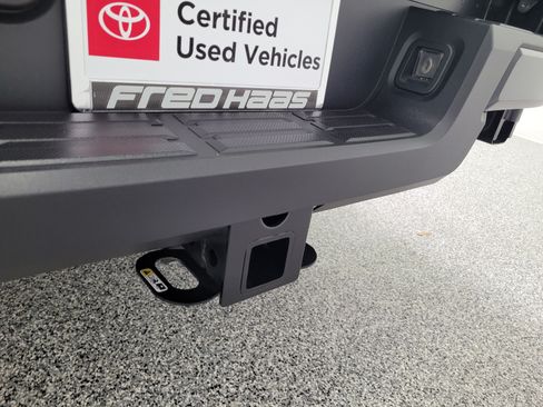Certified 2026 Toyota Tacoma SR5 AWD/4WD image 8