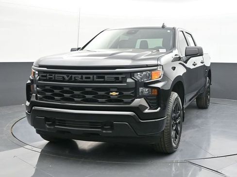 New 2026 Chevrolet Silverado 1500 Custom image 2
