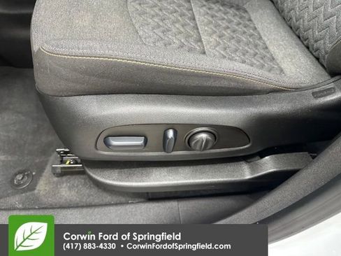 Used 2023 Chevrolet Equinox LT w/ LPO, Floor Liner Package image 35