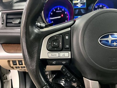 Used 2015 Subaru Outback 2.5i Limited AWD/4WD image 24