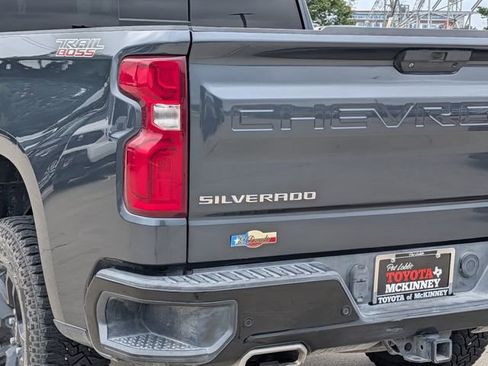 Used 2019 Chevrolet Silverado 1500 LT Trail Boss AWD/4WD image 8