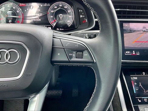 Used 2024 Audi Q8 Premium Plus w/ Premium Plus Package AWD/4WD image 11