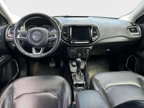 Used 2018 Jeep Compass Limited AWD/4WD image 12