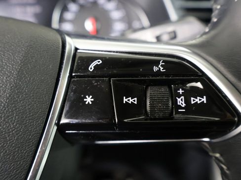 Used 2019 Audi A6 3.0T Premium w/ Convenience Package image 31