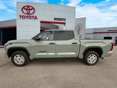 New 2024 Toyota Tundra SR5 w/ SR5 Convenience Package