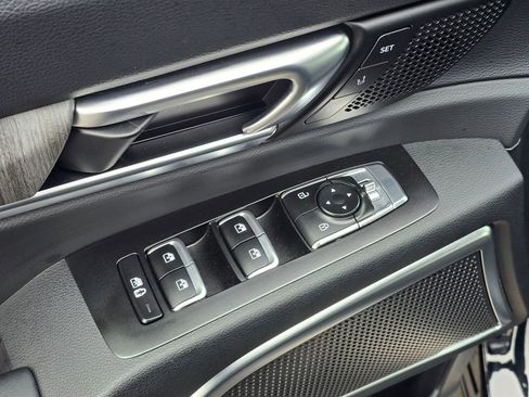 Used 2025 Kia Telluride SX Prestige image 24