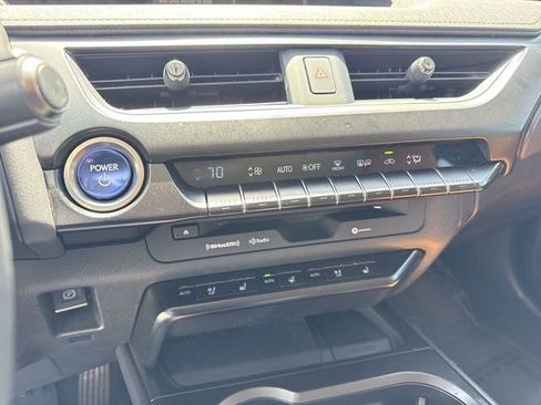 Used 2020 Lexus UX 250h w/ Premium Package image 19